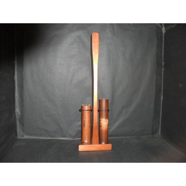 本物の煤竹で作った花生け 壁掛け用 木製 花器 竹の花入れ 木の花瓶 煤竹の花生け 華道 茶道 床の間 工芸 作家 Buyee Buyee 日本の通販商品 オークションの代理入札 代理購入