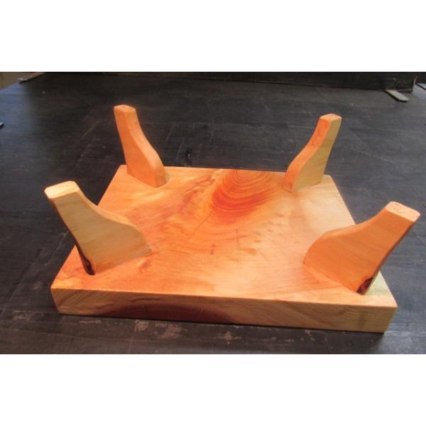 木曽桧大赤節蝋仕上げ飾り台 花台 盆栽台 花瓶台 低い 小型飾り台 木製 一枚板 銘木セレクション 希少赤節 床の間 工芸 作家 K 079 手作りネットギャラリー百人一首