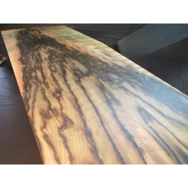 黒柿孔雀杢ポリウレタン仕上げ飾り台 木製 飾り台 一枚板 銘木 