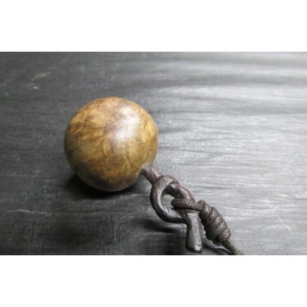 楢瘤杢オイルフィニッシュ大珠ペンダント 木製ペンダント 大珠 