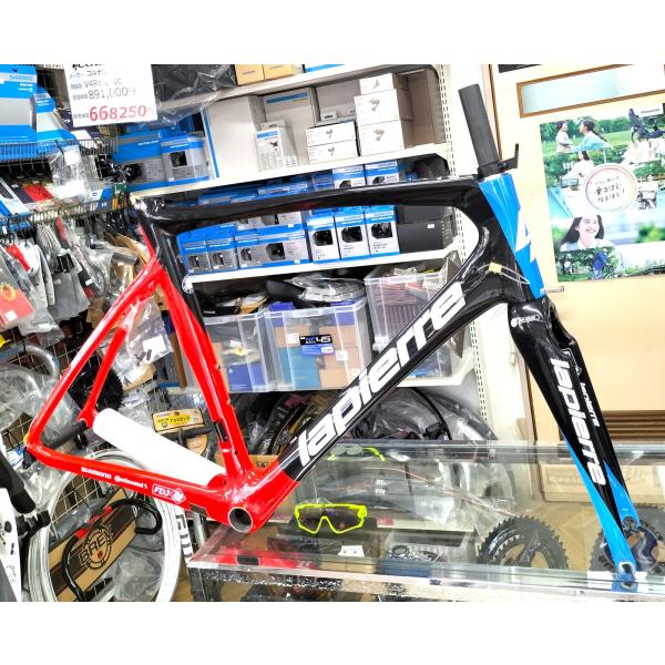 LAPIERRE 新品 特価 ラピエール AIRCODE SLアルチ FDJ リム LAPIERRE 新品 特価 ラピエール AIRCODE SLアルチ FDJ リム