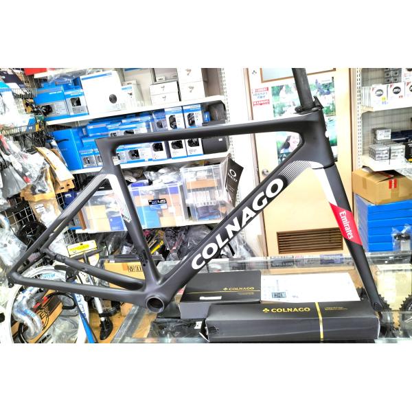 アウトレット新品 処分特価 COLNAGO V4Rs Disc Frame W/HS,SP 485S SDM4カラー/UAEサイズ/485Sディスクブレーキ仕様アウトレット理由→　uae 塗装文字はがれ正規輸入の新品.未使用です展示品につき...