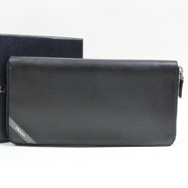 プラダ オーガナイザー 長財布 サフィアーノレザー ラウンドファスナー 三角ロゴ PRADA（プラダ） 未使用品PRADA ロゴ ロングウォレット オーガナイザー