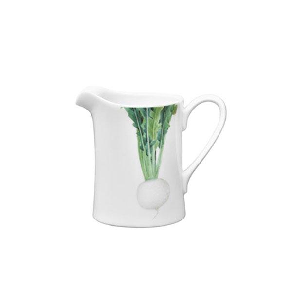 白磁に大胆に京野菜があしらわれたクリーマーです。シリーズで揃えれば、テーブルの会話も弾みます。モチーフ：聖護院かぶら※食洗機・電子レンジ対応商品番号：1620-7L/91126シリーズ：京香旬彩アイテム：クリーマー（聖護院かぶら）サイズ：口...