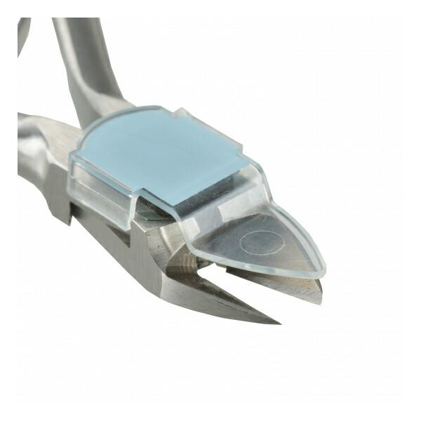 爪を切った際に飛び散るのを防ぐガードです。刃の裏側に取り付けて使用します。マグネットで簡単に着脱できますので、爪切りをお掃除する際にもラクラクです。＊本製品はネイルプロII（NP-1020N）、および、ネイルプロcolor（NP-1011S...