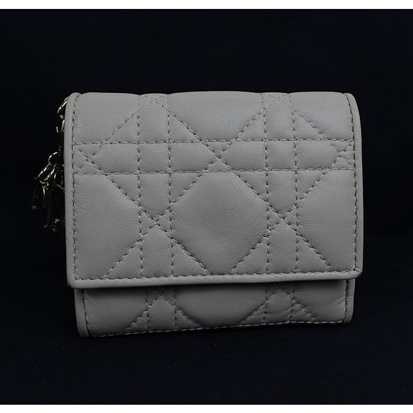 正規品　ディオール　エナメル　カナージュ チャーム　レディディオール　三つ折り 正規品ディオールエナメルカナージュ チャームレディディオール三つ折り