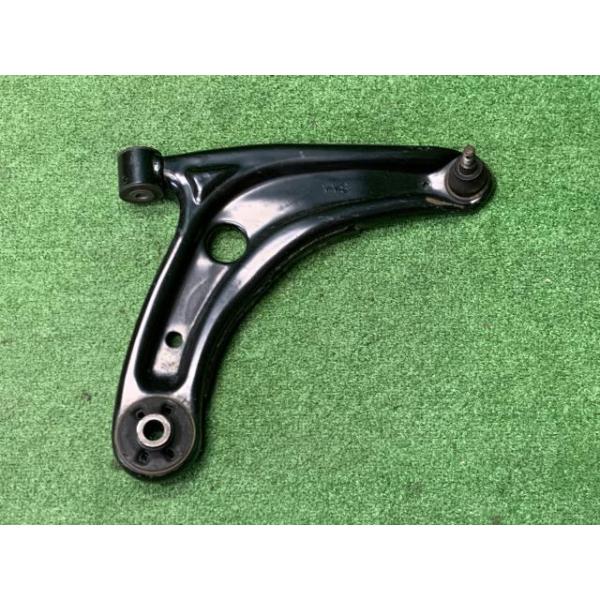 エアウェイブ DBA-GJ2 右Fロアアーム 51350-SLB-023 : IAC-PARTS