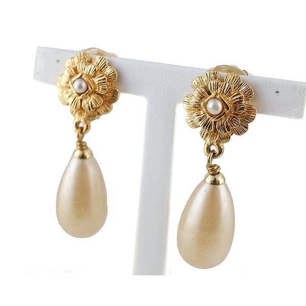 シャネル CHANEL イヤリング フラワーモチーフ フェイクパール