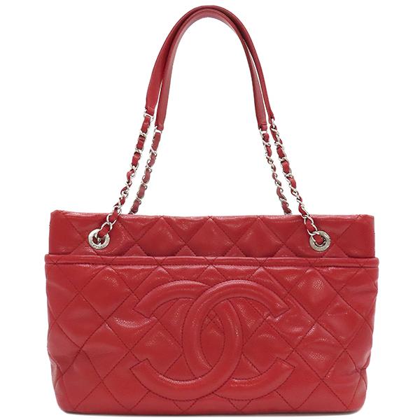 CHANEL　バッグ　 レッド Chanel Red Jumbo Chevron Double Flap Bag | Consign of the