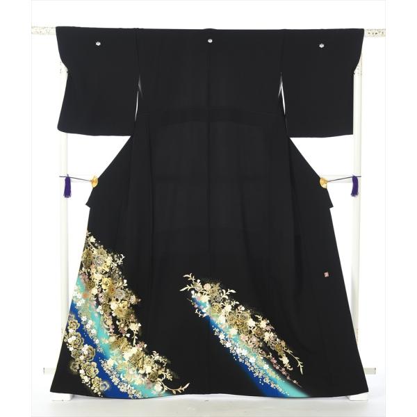 留袖 レンタル 黒留袖 フルセット 8AA164 留袖レンタル 桂由美 YUMI KATSURA 結婚式 江戸妻 バラと共に 母親 149cm〜170cm位まで 足袋プレゼント 往復送料無料  ●必ず下の商品情報を表示いただきご予約状況をご...