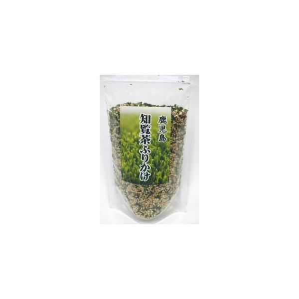鹿児島県南九州市にある知覧町は全国有数の緑茶生産地です。その知覧で栽培された銘茶「知覧茶」をふりかけに！お茶+白ごまで栄養満点！！お茶の風味豊かなふりかけです。原材料：白ごま、調味ごま（白ごま、ブドウ糖、食塩、醤油、アオサ）、抹茶顆粒（食塩...