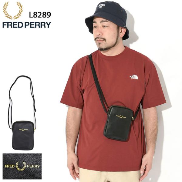 FRED PERRY レザーサイドバッグ FRED PERRY レザーサイドバッグ