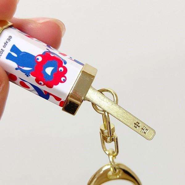 黒　ミャクミャク　万博　 ぬいぐるみキーホルダー　 お菓子缶海洋堂ガチャガチャ ミャクミャク 万博 黒 立ち｜Yahoo!フリマ（旧PayPayフリマ）