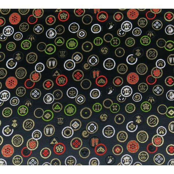 【 はぎれ金襴 】金襴になります。押絵、つるし飾、木目込み、お人形の着物、などを作るのに良いです。カットクロスになっていますので細工がしやすいです。【サイズ】47cm×33cm【素材】レーヨン１００％※生地は折り畳んだ状態でのお届けになりま...