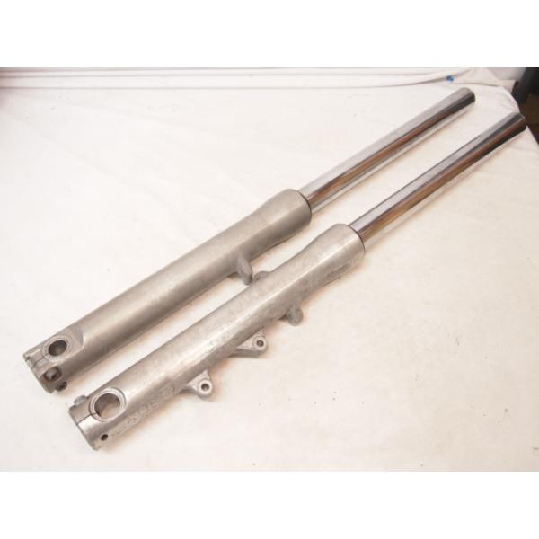 シャドウ400スラッシャー フロントフォーク左右 抜けちょい曲がりで