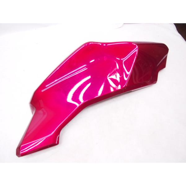 CB250R純正タンクカバー右 割れ無し仕上げ用に。MC52 K0A刻印 : 壱濱