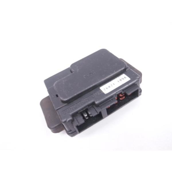 ZRX1100/1200R純正ヒューズケース 割れなし交換に