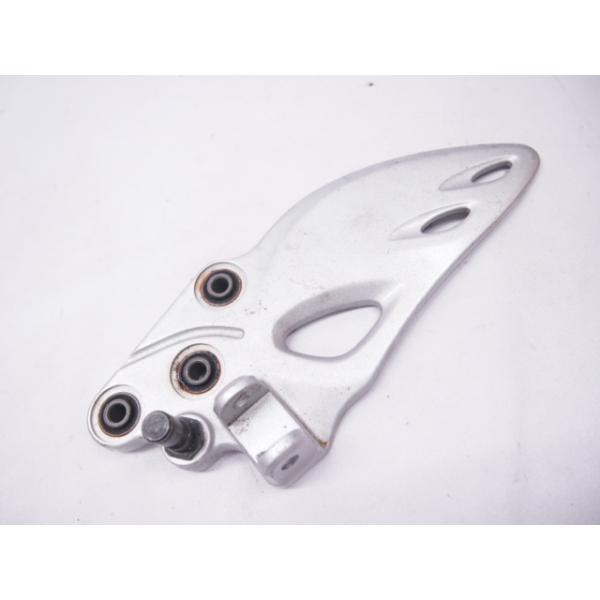 GSX1300R純正ステップ左 割れなし交換に ハヤブサ隼 08年〜15H : 壱濱