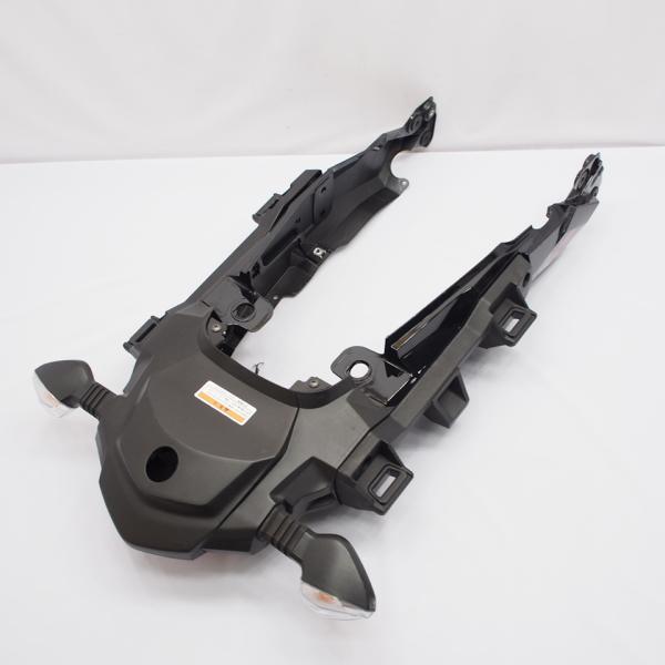 割れ無! Vストローム250 DS11A DS12E 純正シートカウル テールランプ