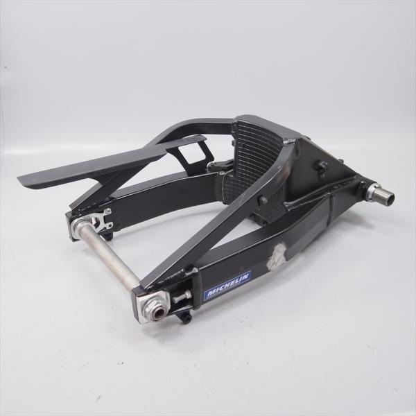 GSX1300R隼HAYABUSAハヤブサEJ11A純正スイングアーム ピボットシャフト