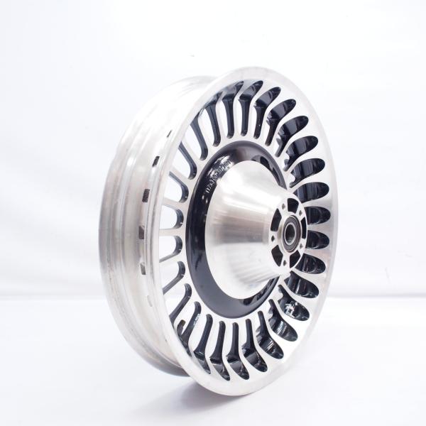 ハーレー　フロントホイール ハーレー08年〜FLHX FLHT FLTRツーリング用 純正フロントホイール前