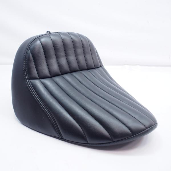 ハーレーFXBBソフテイルストリートボブ18-21年M8純正シート
