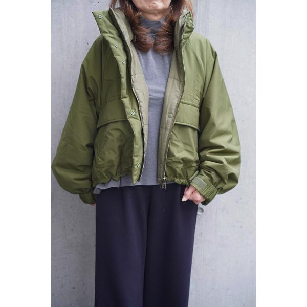 PASSIONE（パシオーネ） リバーシブル ショート丈中綿ブルゾン