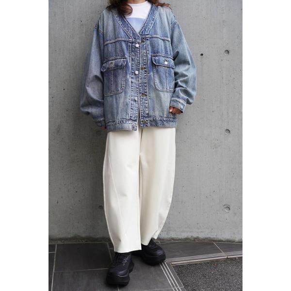 大人気♡ カフネ cafune  バックデザインデニムジャケット　未使用 PASSIONE Cafune カフネ 大人気 ノーカラーデニムジャケット