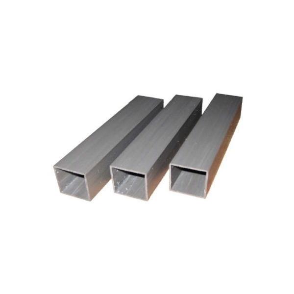 ベタ基礎の仮排水孔を「型枠セット→打設」の一手順で確保。アークエース30 mm角水抜きパイプで施工を革新。基礎立ちあがり用水抜きパイプ住宅基礎（ベタ基礎）の水抜き穴確保が容易に出来ます。型枠に設置してコンクリートを打設するだけなので施工も容...