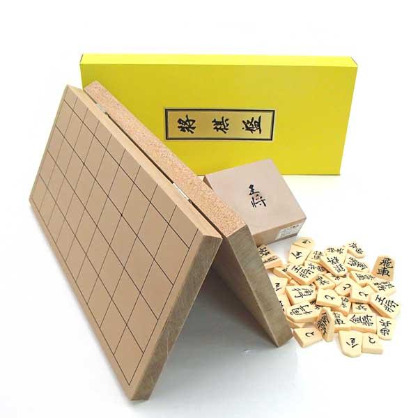 木製将棋盤セット 新桂7号折将棋盤（20mm厚）とプラスチック製王将将棋