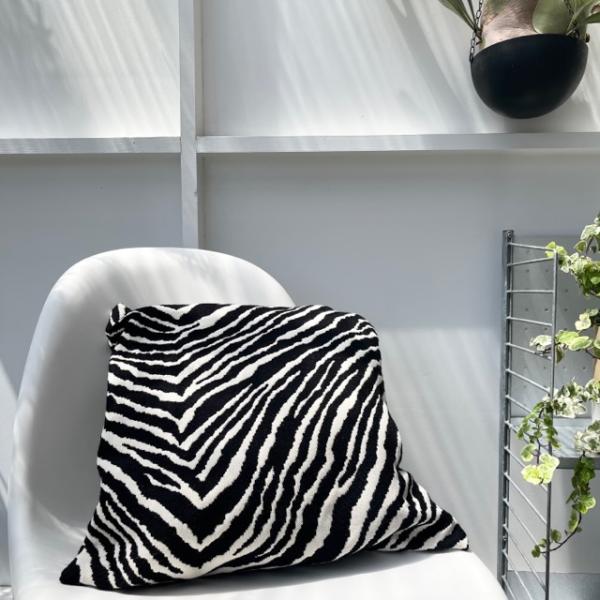 artek アルテック ゼブラ クッションカバー 50×50cm