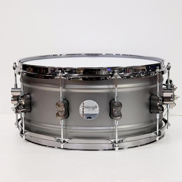 pdp by DW PDSN6514SSBNB [Concept Black Nickel over Brass Snare