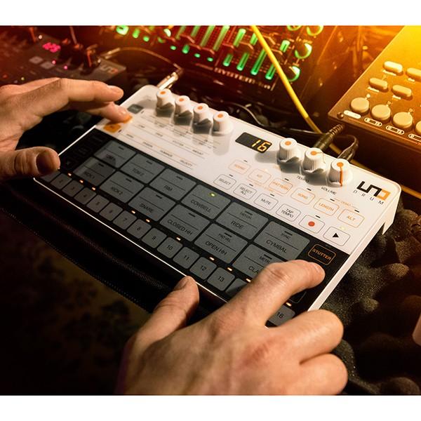 IK Multimedia UNO Drum」！アナログとデジタルを融合したドラム