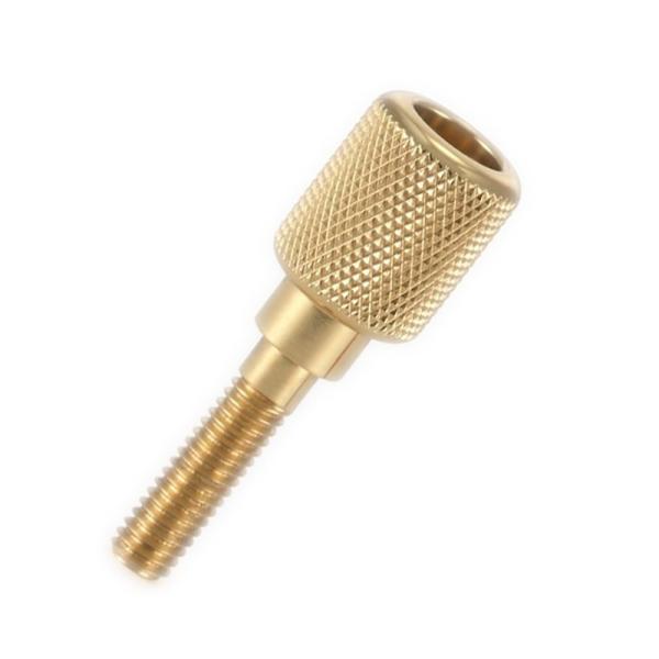 真鍮製リードパイプスクリュー新設計の俵型形状スクリューは、チューニングをする際の操作がしやすくなっただけでなく、これまでより音のツボが明確になることでより吹きやすく、高音域が狙いやすくなりました。また、材質を真鍮製にすることで音色が柔らかく...