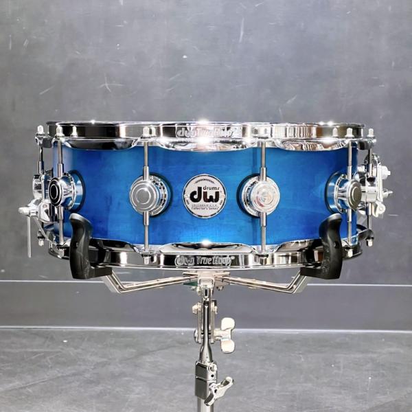 Collector's Pure Maple Snare Drum 14x5 Satin Azure
