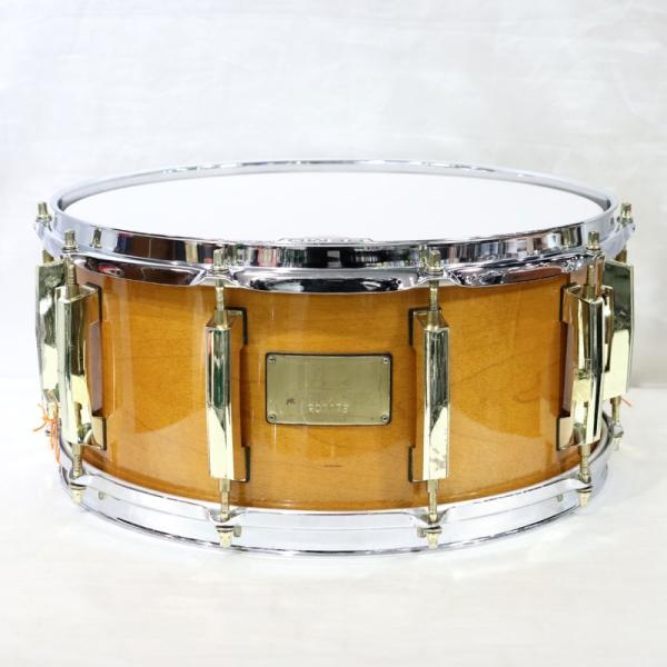 Custom Classic One Piece Maple Snare Drum CL-5314D