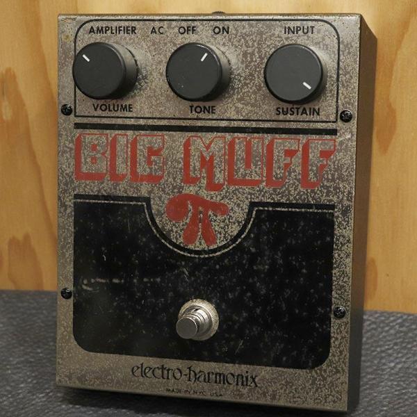 Vintage Big Muff Pi Version 3 OFF-ON Switch Black Line