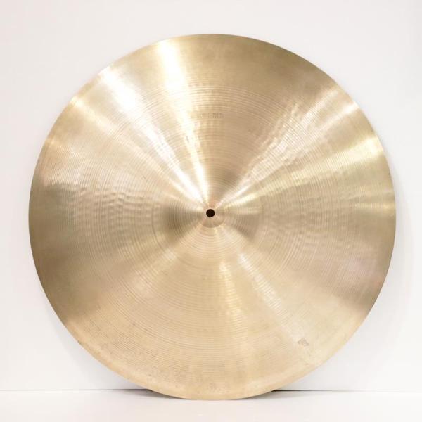 A Zildjian 1970's Vintage Medium Thin Ride 22"