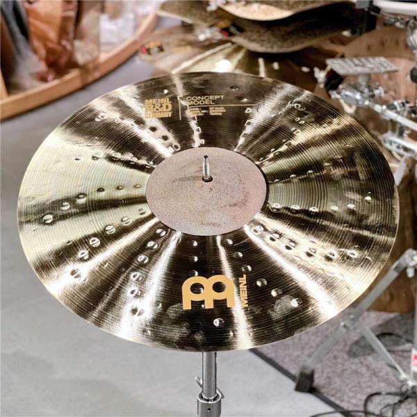 Byzance Traditional R&D Prototype Extra Thin Hammered Crash 18" with Sun-Line Hammering & Unlathed Bell
