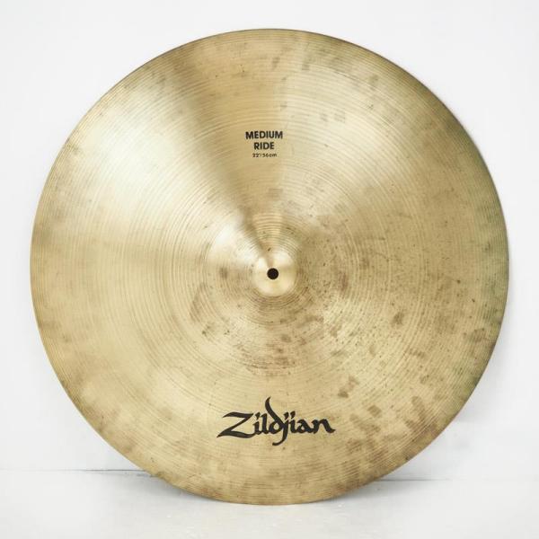 A Zildjian Medium Ride 22"