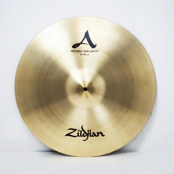 A Zildjian Medium Thin Crash 19"
