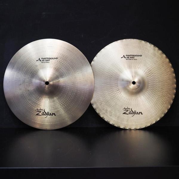 A Zildjian Mastersound HiHat 13 pair