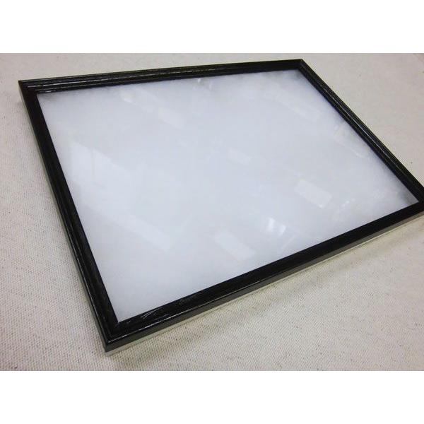 ■シーラ箱スリムサイズ　280×208×23（mm）天板　　ガラス張りプラスチックフレーム中敷き　ポリエステル綿下面　　化粧厚紙