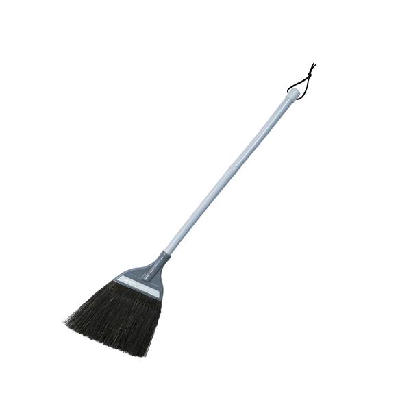 繊維が細かくしなやかで砂埃も掃きとります。細かいゴミが多い玄関におすすめ。●メーカー名／アズマ工業●サイズ／掃き幅：短柄・中柄23cm、長柄26cm