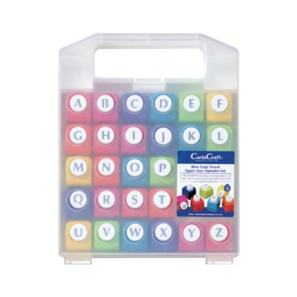 アルファベットや数字のクラフトパンチ小のセットです。●内容／A 〜 Zの26文字セット●サイズ／W168×D215×H39mm●適正用紙厚／コピー用紙2枚程度