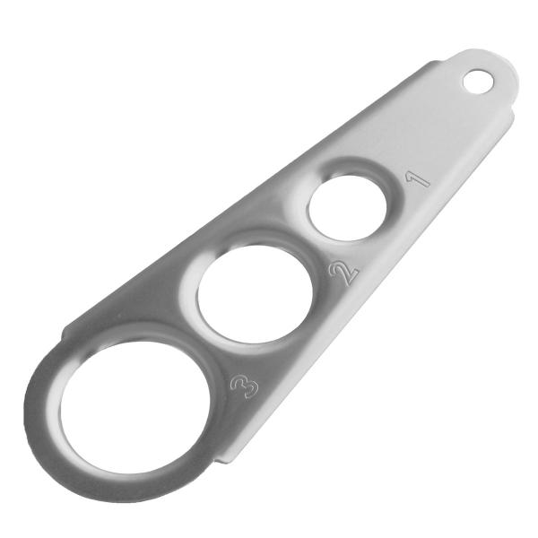 スパゲッティメジャーはパスタを茹でる人数分の分量を簡単にはかれる測定器です。パスタ1人前/2人前/3人前を素早く計量できます。1人前用の穴がスパゲッティ約85g相当。100gではありません。計量穴の淵は僅かに内側にテーパーの形状をしています...