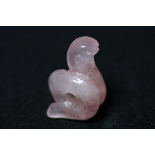 彫刻置物 幸運の蛇 ラッキースネーク ローズクォーツ 天然石