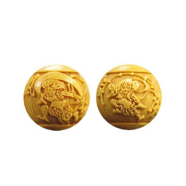 風神雷神 柘植玉 彫刻ビーズ 縦穴 18mm 穴あり一粒売りビーズ 約3.5mm