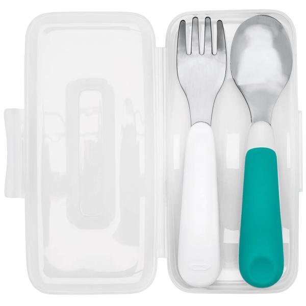 商品名:  OXO Tot On-The-Go Fork And Spoon Set, Stainless Steel, TPR, Plastic - Tealブランド: OXO Tot商品サイズ: 3 Piece Set高さ: 17cm横...