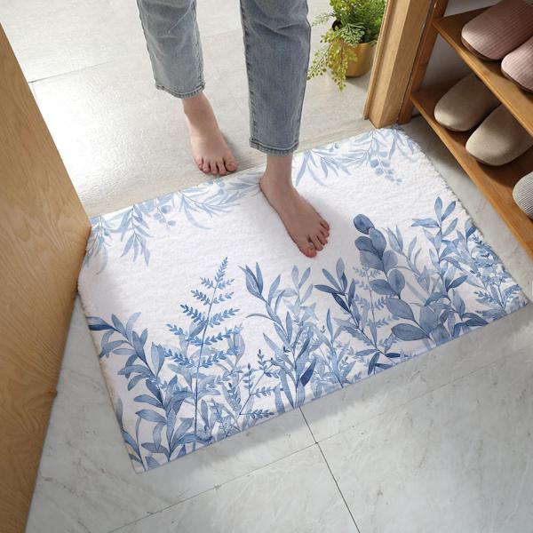 夏の葉デザインで快適な吸水バスマット